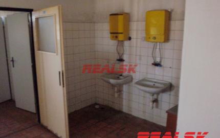 Skladové priestory prenájom Sliač