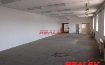 Skladové priestory prenájom Sliač