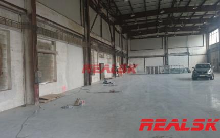 Hala 847 m2 na Zvolenskej ceste