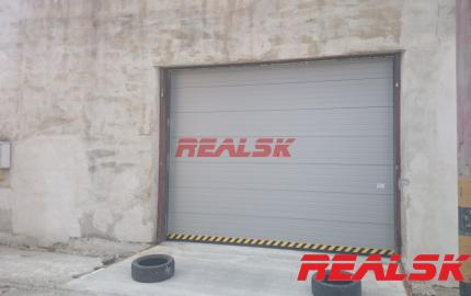 Hala 847 m2 na Zvolenskej ceste