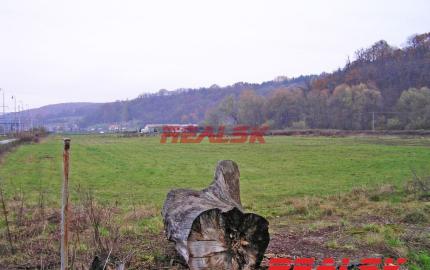 Pozemok 9589m2 pre bytovú výstavbu