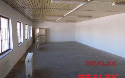 Skladové priestory prenájom Sliač