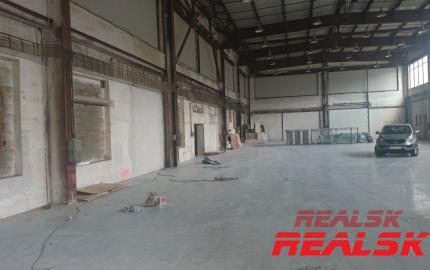 Hala 847 m2 na Zvolenskej ceste