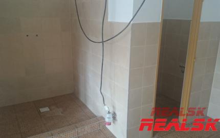 Hala 847 m2 na Zvolenskej ceste