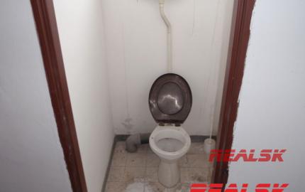 Hala  s kanceláriami na predaj vhodná pre výrobu a skladovanie