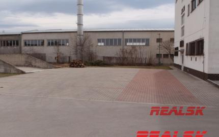Hala  s kanceláriami na predaj vhodná pre výrobu a skladovanie