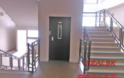 Priestory 130m2 vhodné na fitness, kancelárie Zvolen