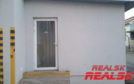 Hala 460m2 pre výrobu  alebo sklad