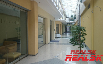 Kancelárie 4x60m2 na prenájom v centre Zvolena