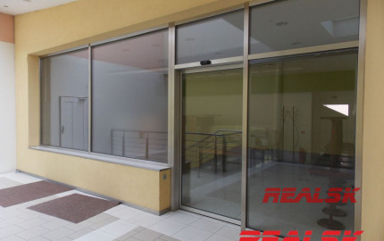 Kancelárie 4x60m2 na prenájom v centre Zvolena