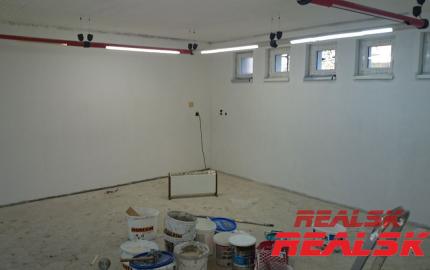 Budova 75m2 vhodná na ambulanciu alebo obchod, služby