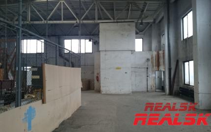 Priemyselný areál 11080m2 na predaj