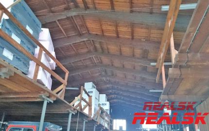 Priemyselný areál 11080m2 na predaj