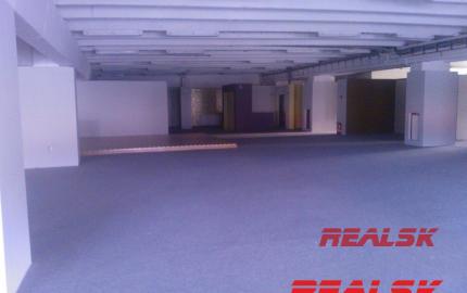 Priestory 1000m2 na výrobu alebo obchod