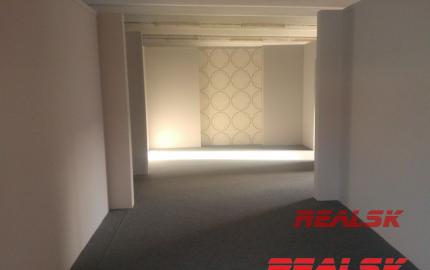 Priestory 1000m2 na výrobu alebo obchod