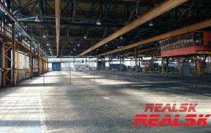 Hala 9400m2 na predaj