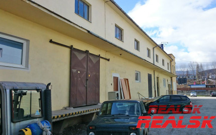 Hala 410m2 s rampou