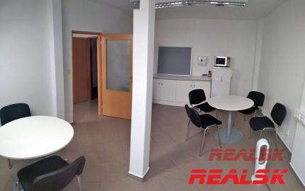 Kancelárie na pešej zóne v Nitre na prenájom