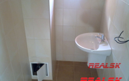 Poschodie 900m2  Zvolenská cesta