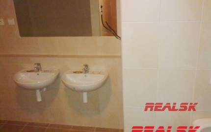 Poschodie 900m2  Zvolenská cesta