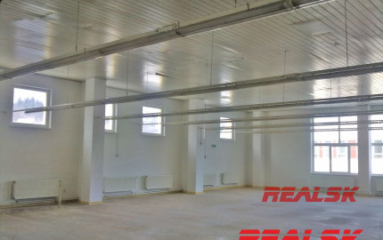 Poschodie 900m2  Zvolenská cesta