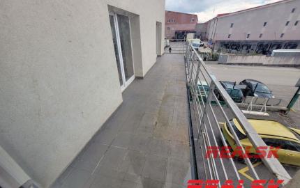 Priestory pre sklad a ľahkú výrobu v Nitre na prenájom (343 - 815 m2)