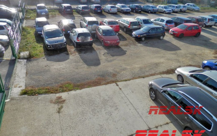 Priestory pre sklad a ľahkú výrobu v Nitre na prenájom (343 - 815 m2)