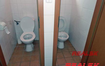 Prevádzková budova v centre Nitry na predaj