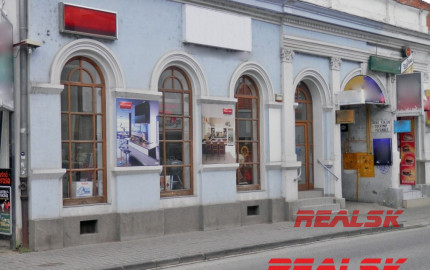 Prevádzková budova v centre Nitry na predaj