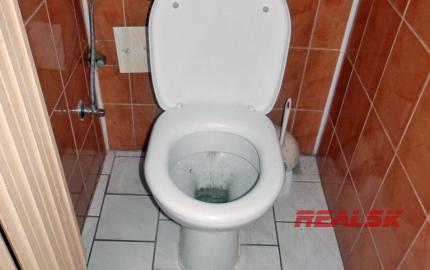 Priestory pre kaviareň, či služby, v Nitre na autobusovej stanici, na prenájom