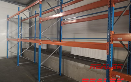 Hala + obhodný priestor 1490m2 Zvolenská cesta na prenájom