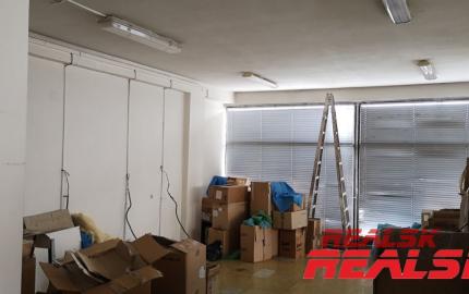Na prenajom 300m2 na hlavnej ulici