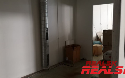 Na prenajom 300m2 na hlavnej ulici