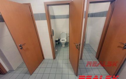 Kancelárie v centre Nitry na prenájom (možnosť prispôsobiť plochu)