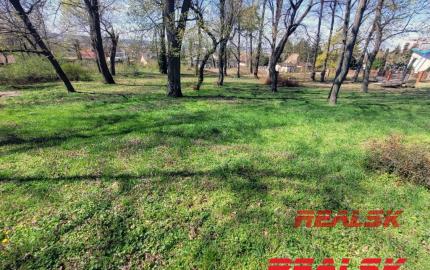 Pozemok pre bytovú výstavbu v Nitre na Zobore na predaj