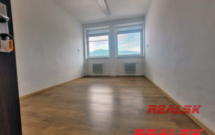 Kancelárie od 12 do 100 m2 v Nitre na prenájom