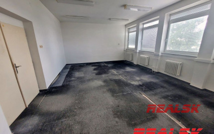 Kancelárie od 12 do 100 m2 v Nitre na prenájom