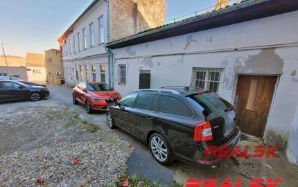 Kancelárie s parkovaním v centre Nitry na prenájom