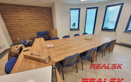 Kancelárske priestory na Svätoplukovom námestí v Nitre na prenájom