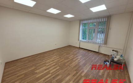 Dom pre administratívne a obchodné účely v Nitre na prenájom