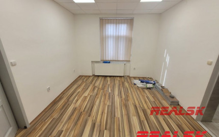 Dom pre administratívne a obchodné účely v Nitre na prenájom