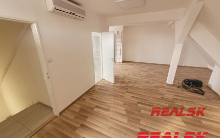 Dom pre administratívne a obchodné účely v Nitre na prenájom