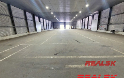 Sklad s kanceláriami v Nitre na prenájom