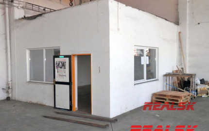 Skladové priestory so žeriavom v Nitre na prenájom