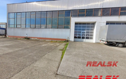 Skladové priestory so žeriavom v Nitre na prenájom