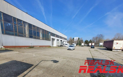 Skladové priestory so žeriavom v Nitre na prenájom