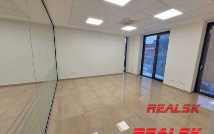 Nadštandardné kancelárske priestory v centre Nitry na prenájom