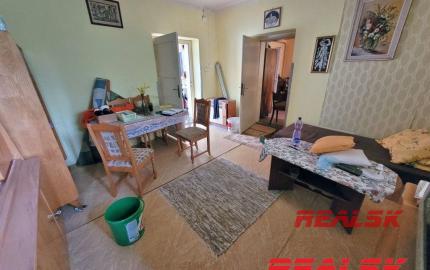 Rodinný dom s pozemkom v Nitre - Kynek, na predaj