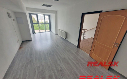 Sklad s administratívou v Nitre na predaj