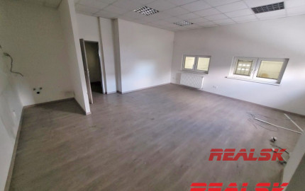 Sklad s administratívou v Nitre na predaj